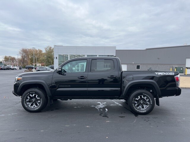 2023 Toyota Tacoma TRD Off-Road Double Cab photo 4