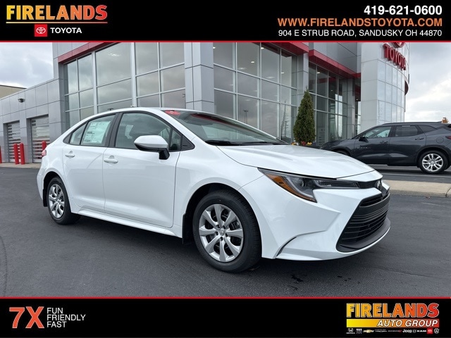 2026 Toyota Corolla LE's photo