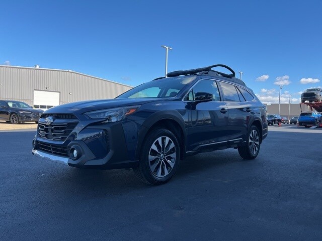 2023 Subaru Outback Limited photo 3