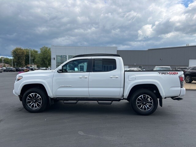 2023 Toyota Tacoma TRD Sport Double Cab photo 4