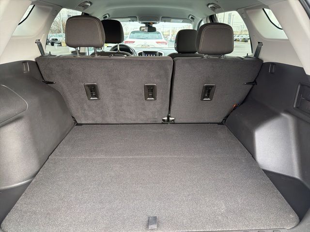 2023 GMC Terrain SLE - Photo 31