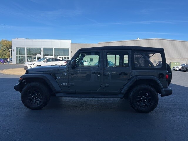2020 Jeep Wrangler Unlimited Sport photo 3