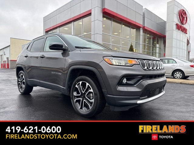 2022 Jeep Compass Limited's photo