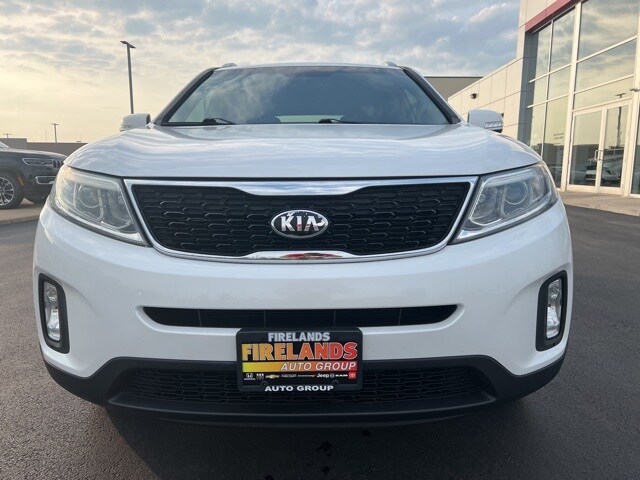 Used 2015 Kia Sorento LX with VIN 5XYKTCA62FG645319 for sale in Sandusky, OH