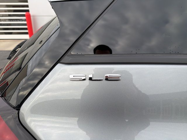 2023 GMC Terrain SLE - Photo 9