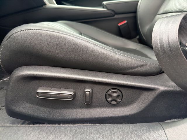 2022 Honda Accord Touring - Photo 16