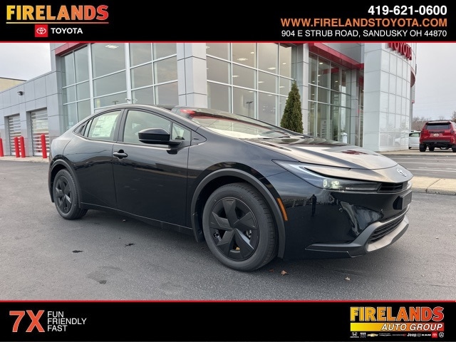 2026 Toyota Prius LE's photo