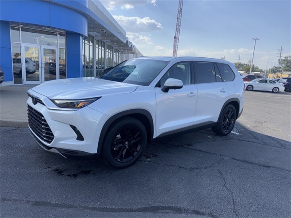 Used 2024 Toyota Grand Highlander Platinum SUV