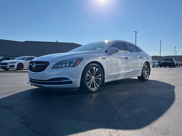 2017 Buick LaCrosse Premium I photo 3
