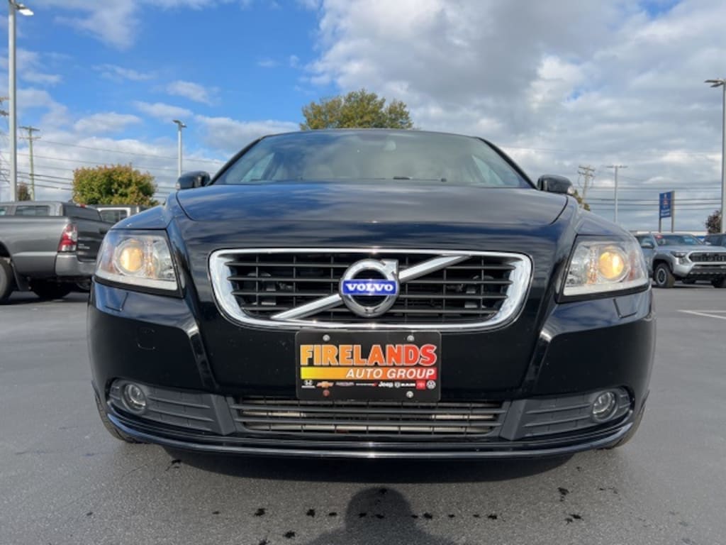 Used 2011 Volvo S40 T5 Sedan