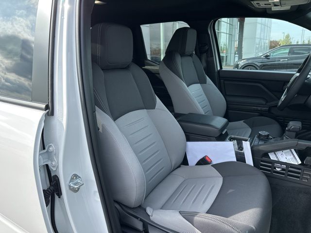 2026 Toyota Tacoma SR5 - Photo 21
