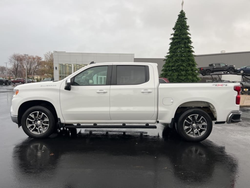 Used 2022 Chevrolet Silverado 1500 LT Truck Crew Cab