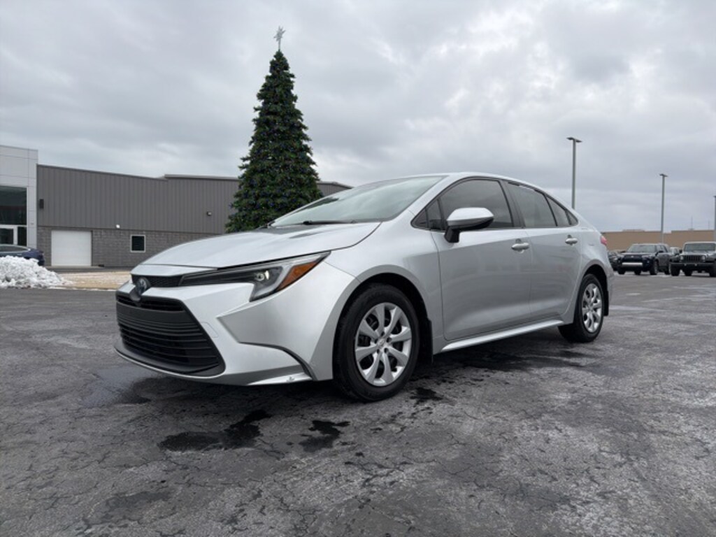 Certified 2023 Toyota Corolla Hybrid LE Sedan