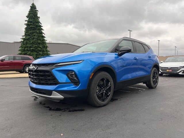 2024 Chevrolet Blazer 2LT photo 3