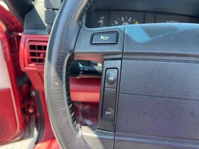 1991 Ford Mustang - Photo 25