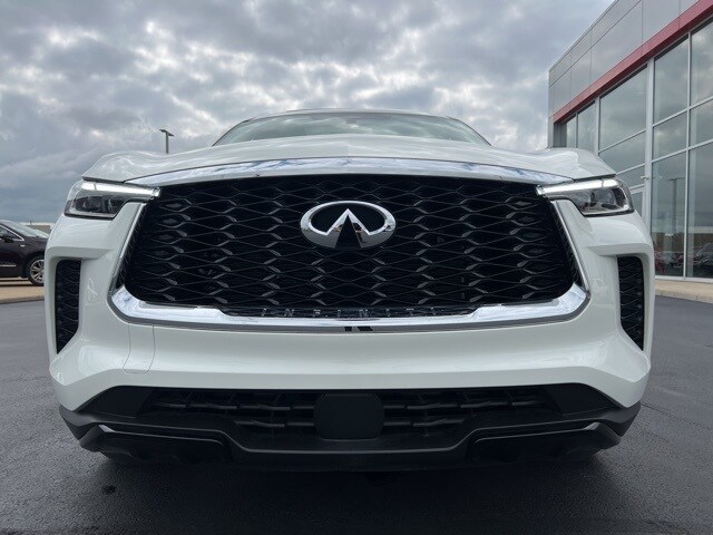 2024 Infiniti QX60 Pure photo 2