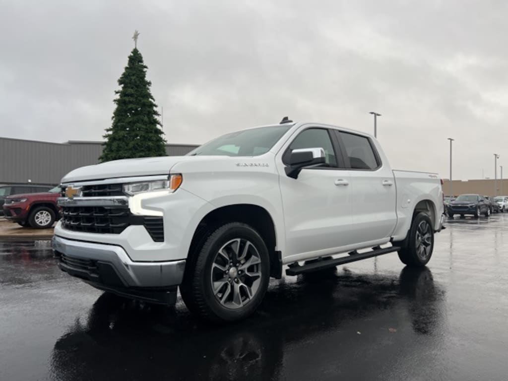 Used 2022 Chevrolet Silverado 1500 LT Truck Crew Cab