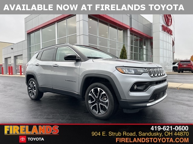 2022 Jeep Compass Limited's photo