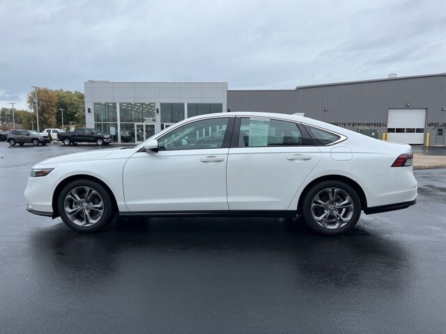 2024 Honda Accord EX photo 4