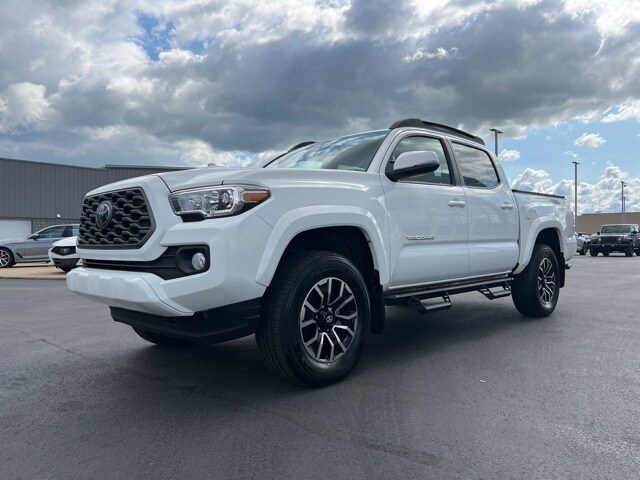 2023 Toyota Tacoma TRD Sport Double Cab photo 3