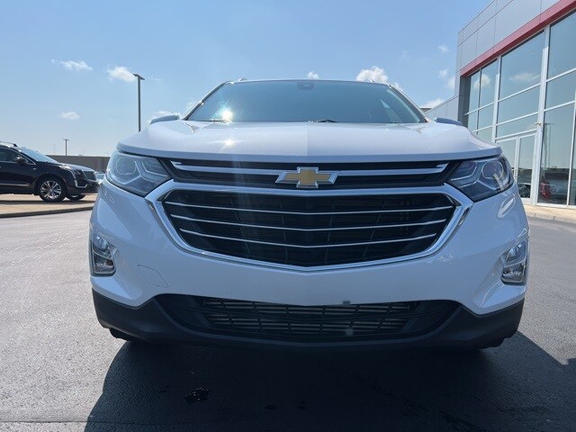 2021 Chevrolet Equinox Premier photo 2