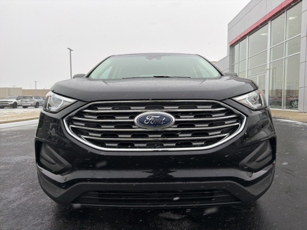 Used 2020 Ford Edge SE SUV