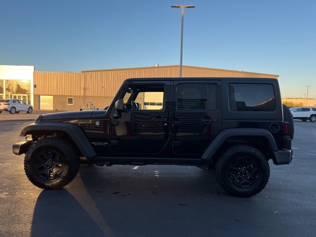 2017 Jeep Wrangler Unlimited Rubicon photo 4