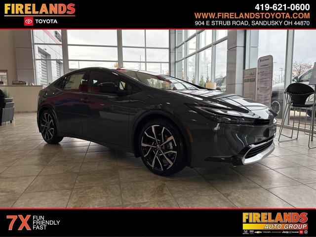 2026 Toyota Prius XSE's photo