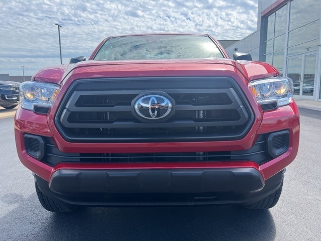 Certified 2022 Toyota Tacoma SR with VIN 3TYSZ5ANXNT076940 for sale in Sandusky, OH