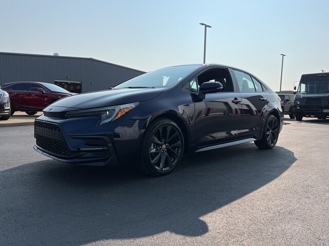 2024 Toyota Corolla SE photo 2