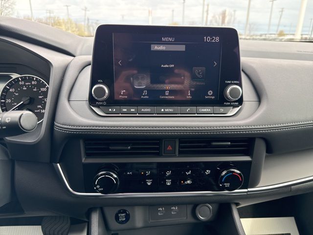 2025 Nissan Rogue S - Photo 19
