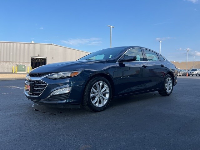 2019 Chevrolet Malibu 1LT photo 3