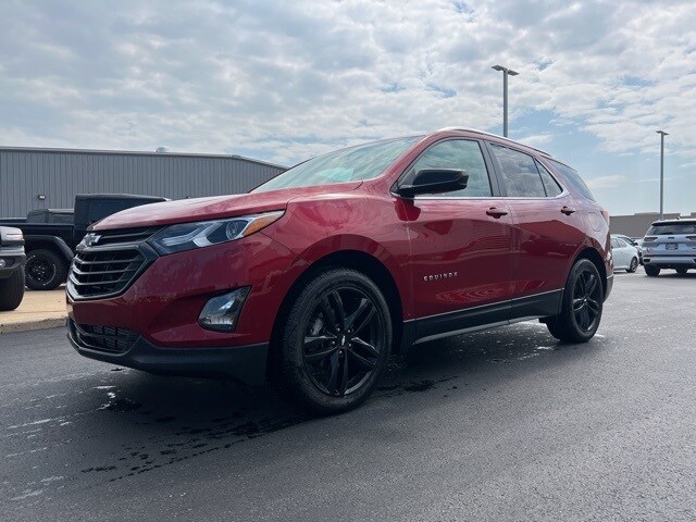 2021 Chevrolet Equinox LT photo 3