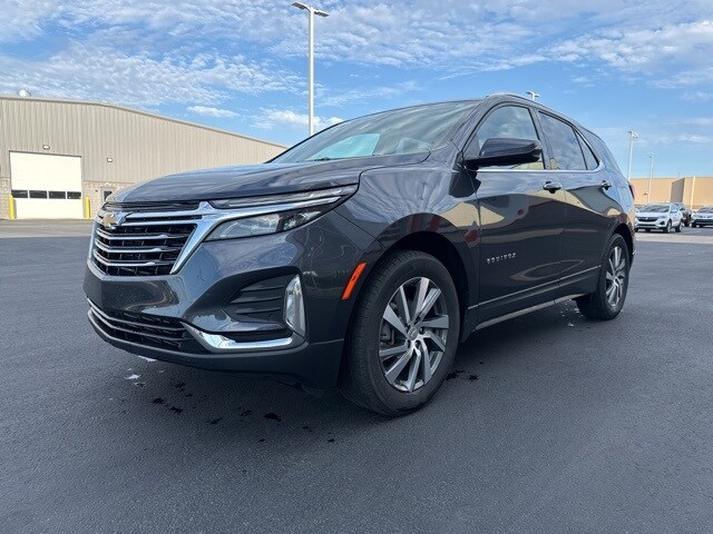 2022 Chevrolet Equinox Premier photo 3