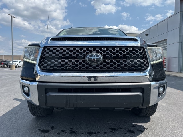 Used 2018 Toyota Tundra SR5 with VIN 5TFDW5F14JX752824 for sale in Sandusky, OH