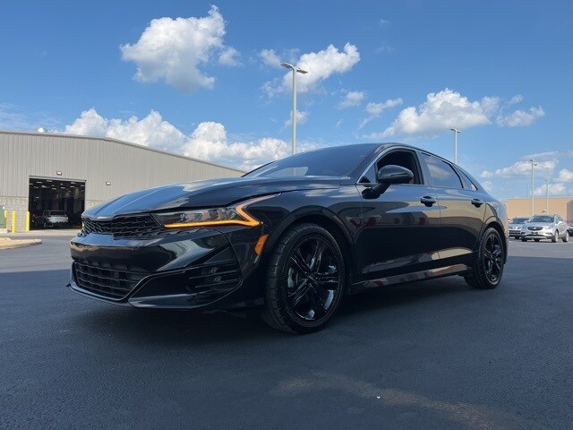 2022 Kia K5 GT-Line photo 3
