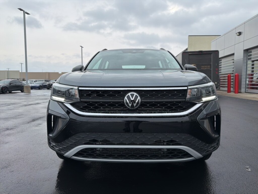 Used 2024 Volkswagen Taos 1.5T S SUV