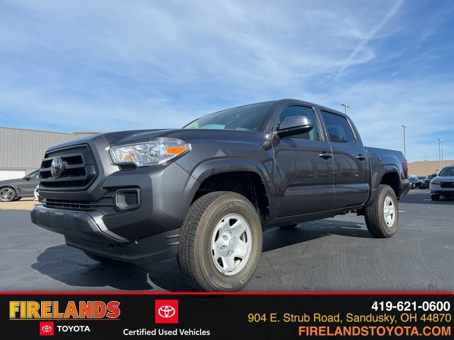 2022 Toyota Tacoma SR V6 Double Cab photo 3
