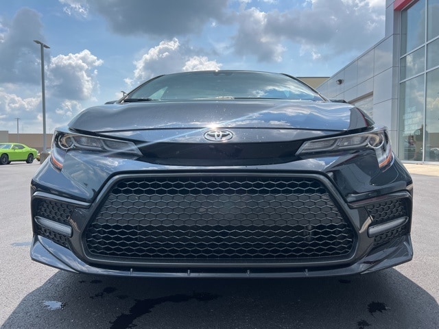 Used 2022 Toyota Corolla SE with VIN 5YFS4MCE1NP120124 for sale in Northfield, Minnesota
