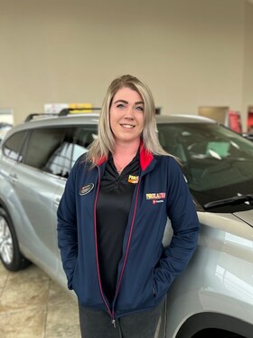 Staff member Lynsie Charville from ID_13ae7ea22fad