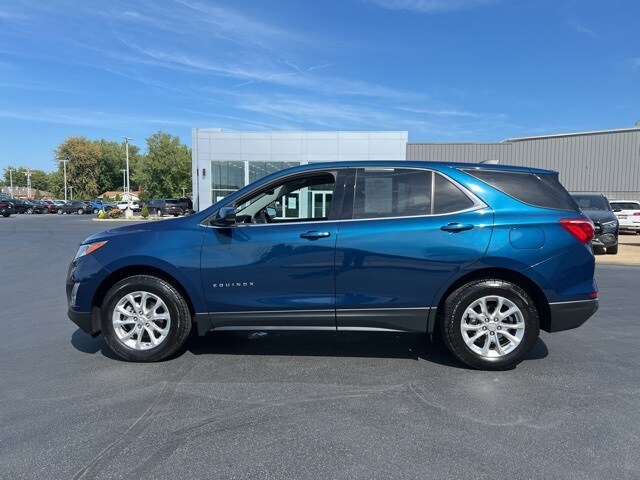 2020 Chevrolet Equinox LT photo 3