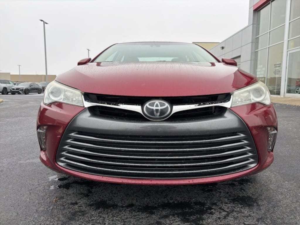 Used 2017 Toyota Camry XLE Sedan