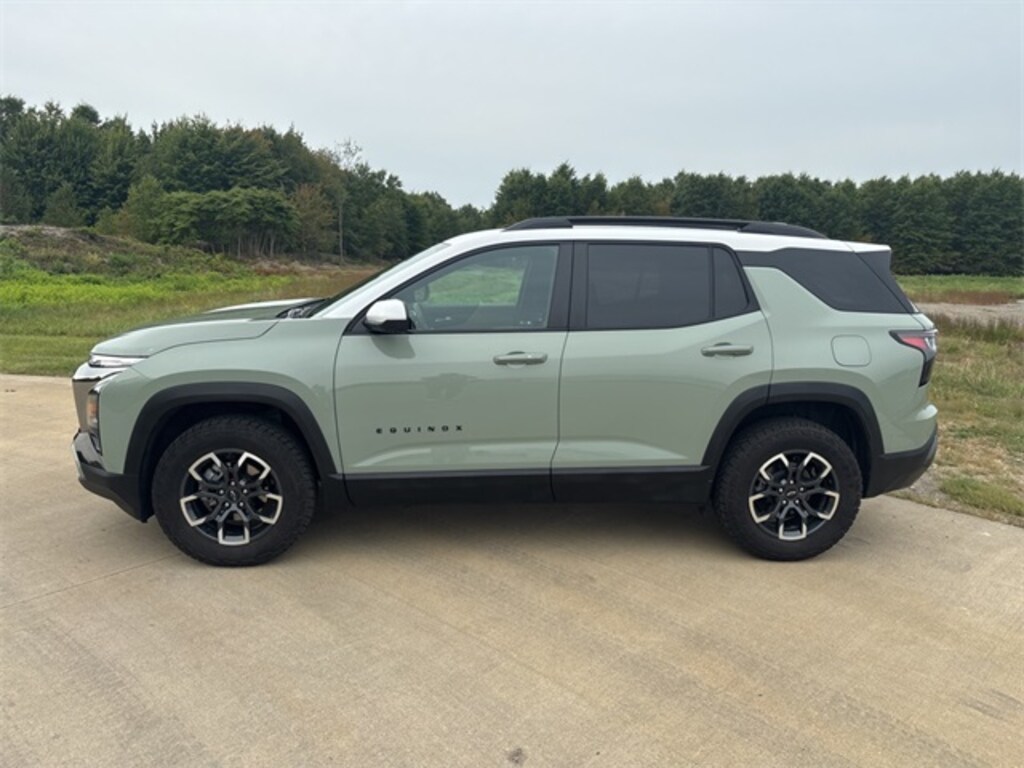 Used 2025 Chevrolet Equinox Activ SUV