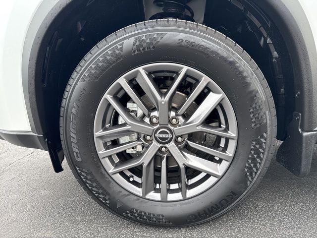 2025 Nissan Rogue S - Photo 10