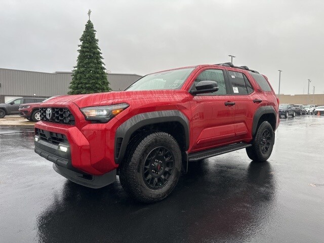 2025 Toyota 4Runner TRD Off-Road Premium photo 2