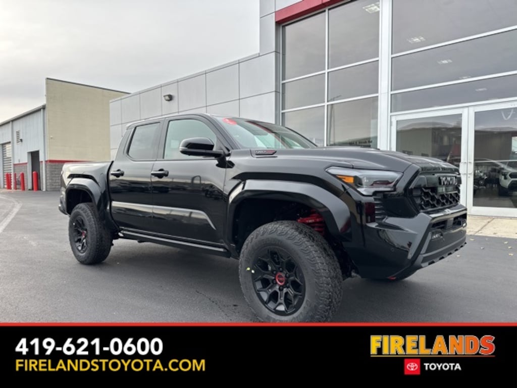 New 2025 Toyota Tacoma i-FORCE MAX TRD Pro 4X4 DOUBLE CAB HV