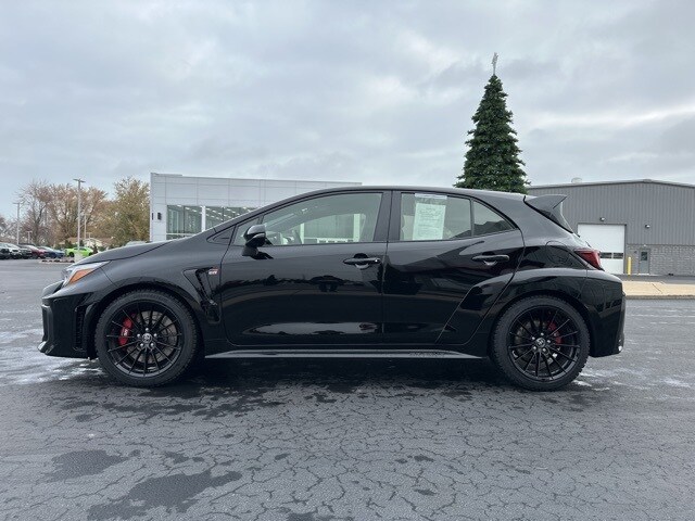 2025 Toyota Corolla GR Premium photo 2