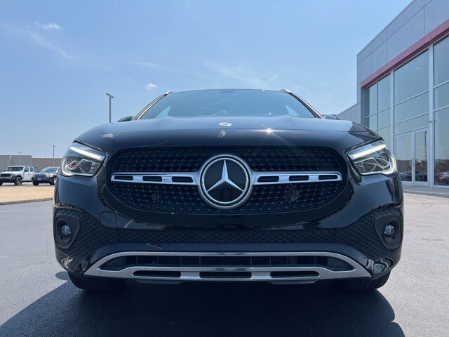 2022 Mercedes Benz GLA 250 photo 2