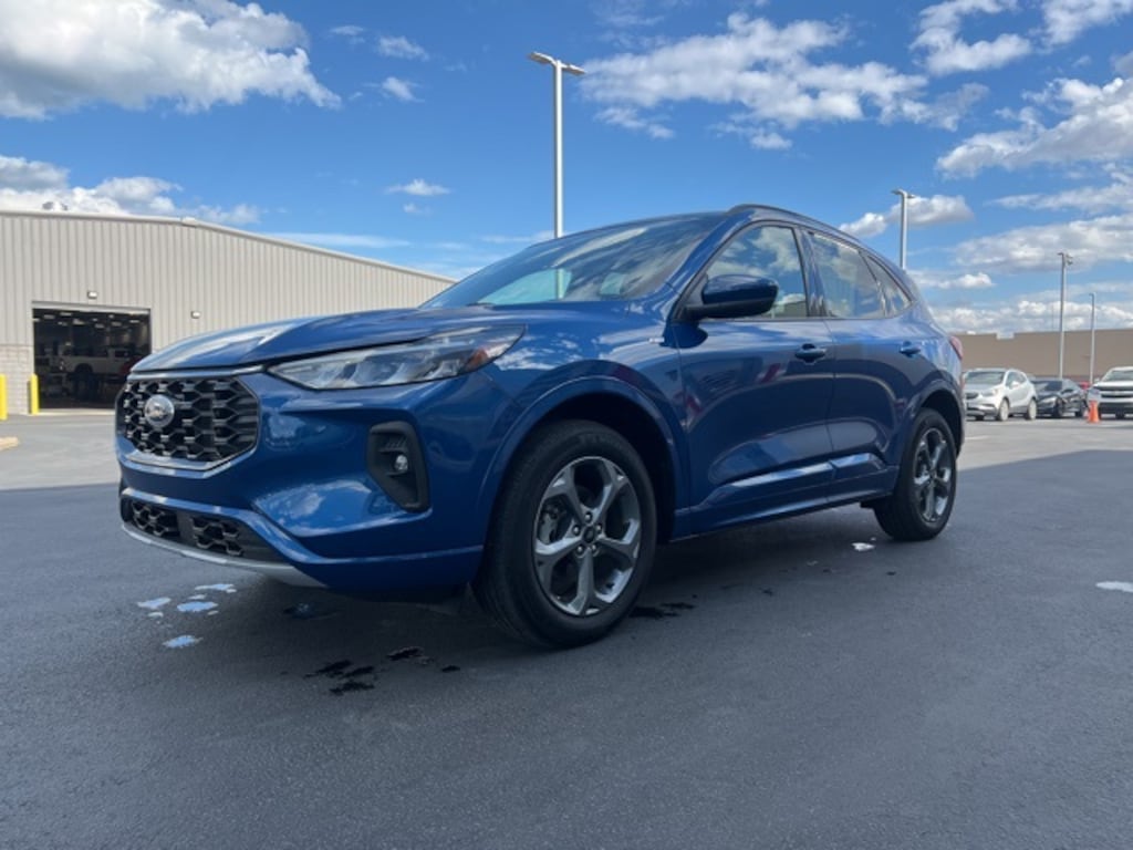 Used 2023 Ford Escape ST-Line Select SUV