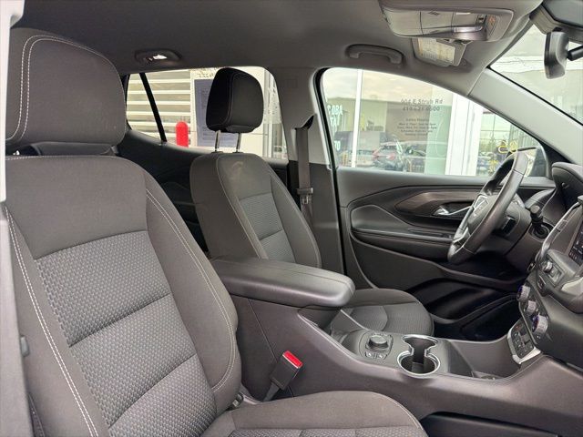 2023 GMC Terrain SLE - Photo 25